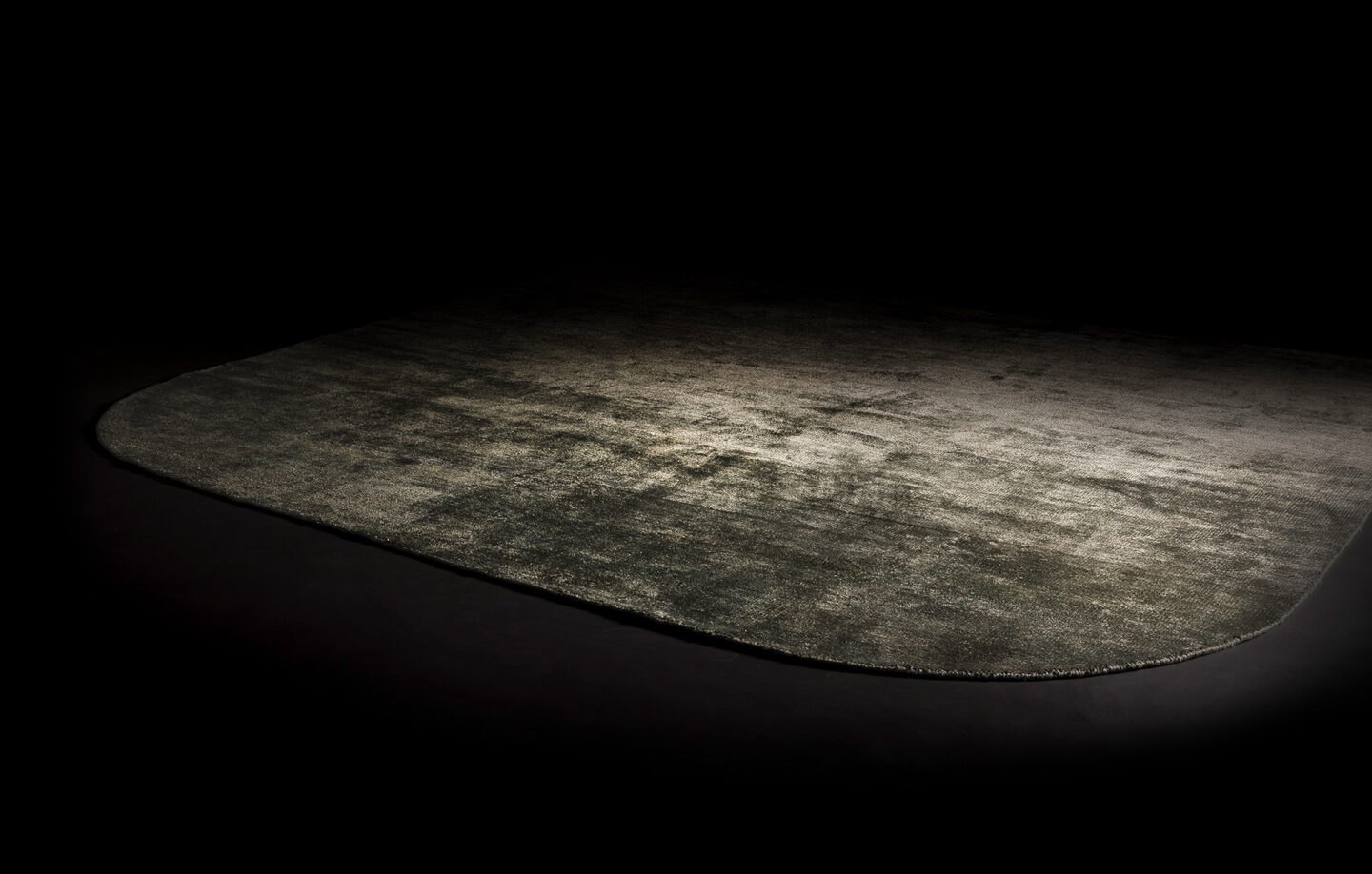 Patch Silk Rug — Аксессуары HENGE